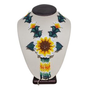 Collar girasol blanco