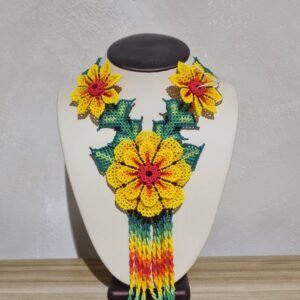Collar flores amarillas, chaquira