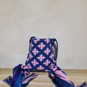 Morral bordado estambre